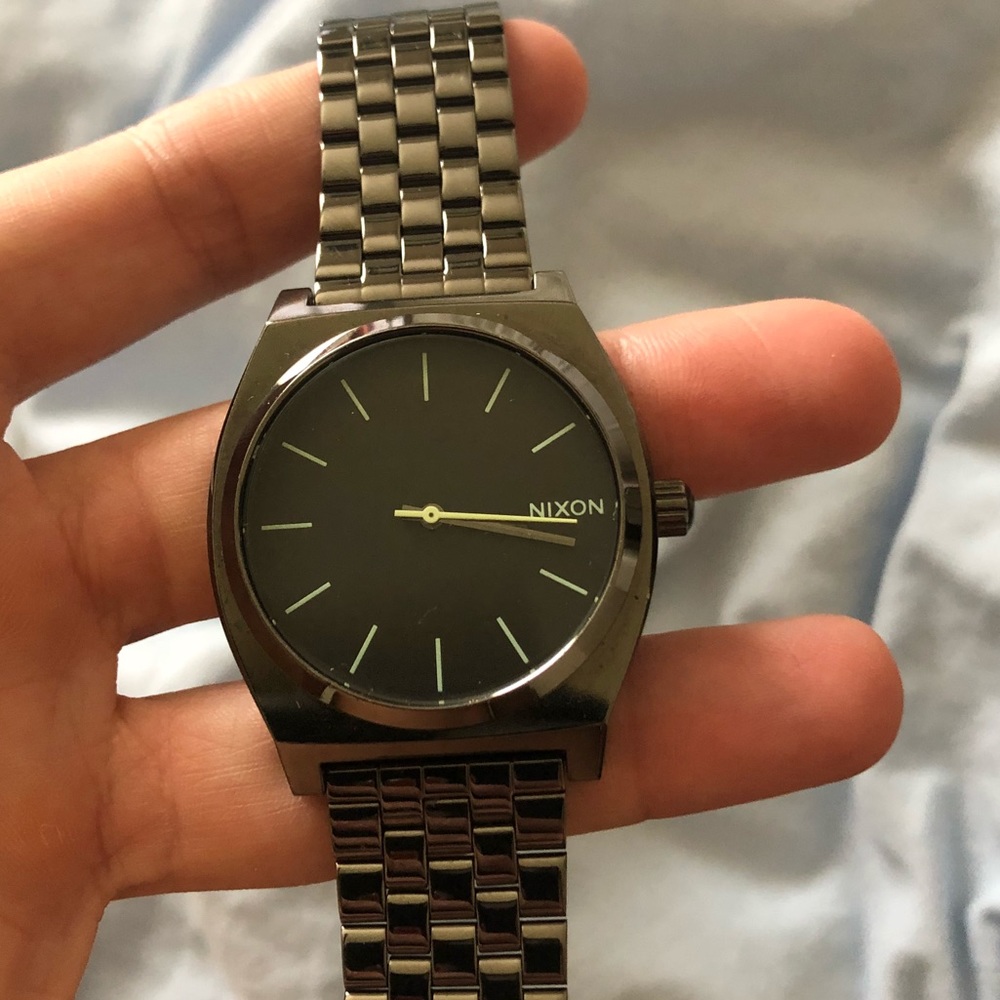 Nixon Time Teller Watch